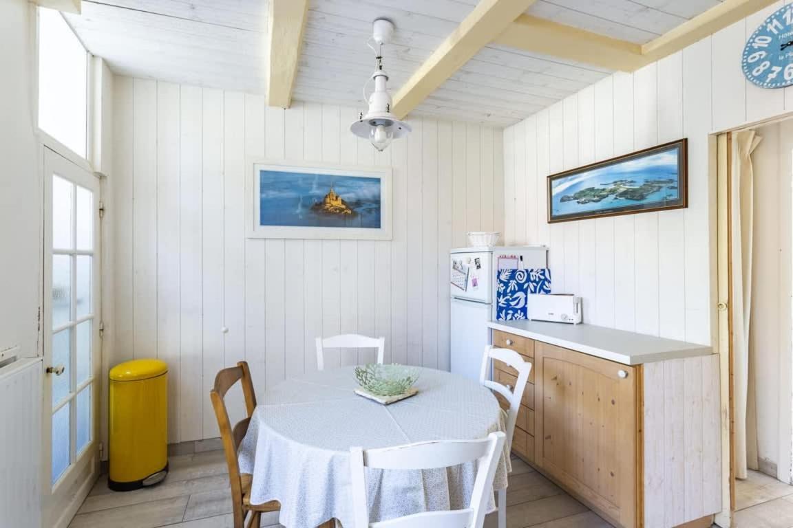 Ker Roz - Belle Maison 3 Chambres- Proche Mer-Port Cancale Exteriör bild